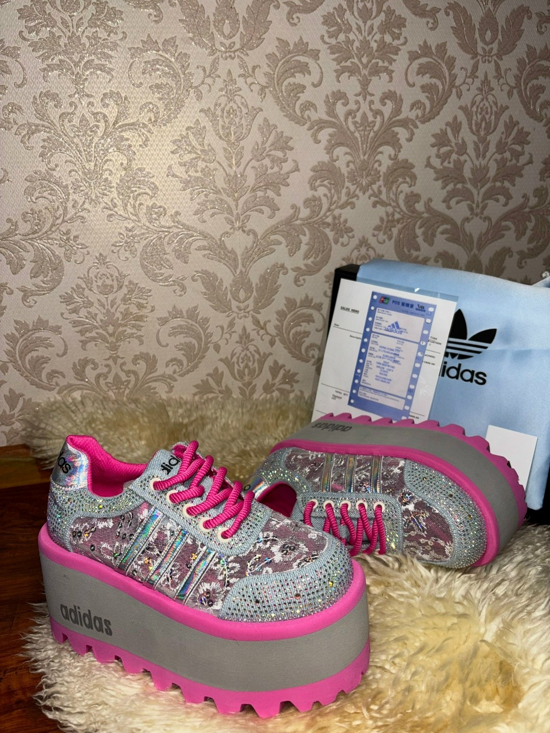 ,женские кроссовки,платформа ,кроссовки платформа,модная