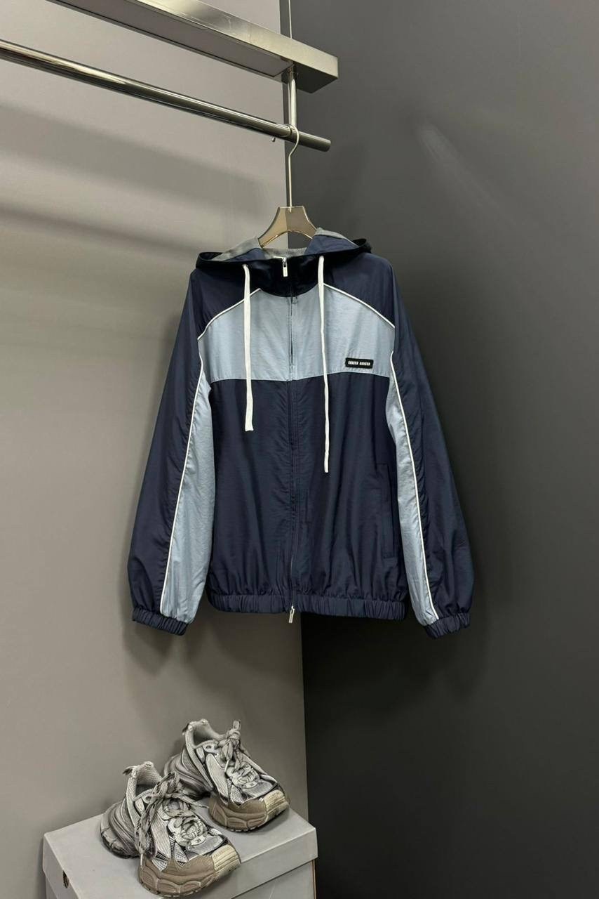 куртка бомбер,куртка женская,спортивная куртка,одежда модная