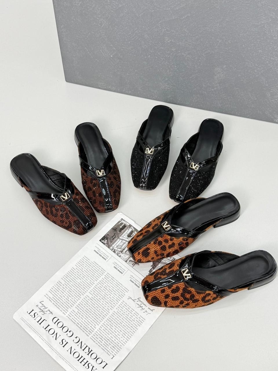 ,шлепанцы женские,мюли женские,модные тапочки,дизайнерская