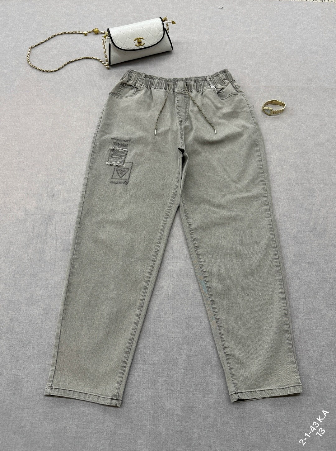 брюки джинсы,женские джинсы,модные джинсы,одежда джинсы,широкие джинсы