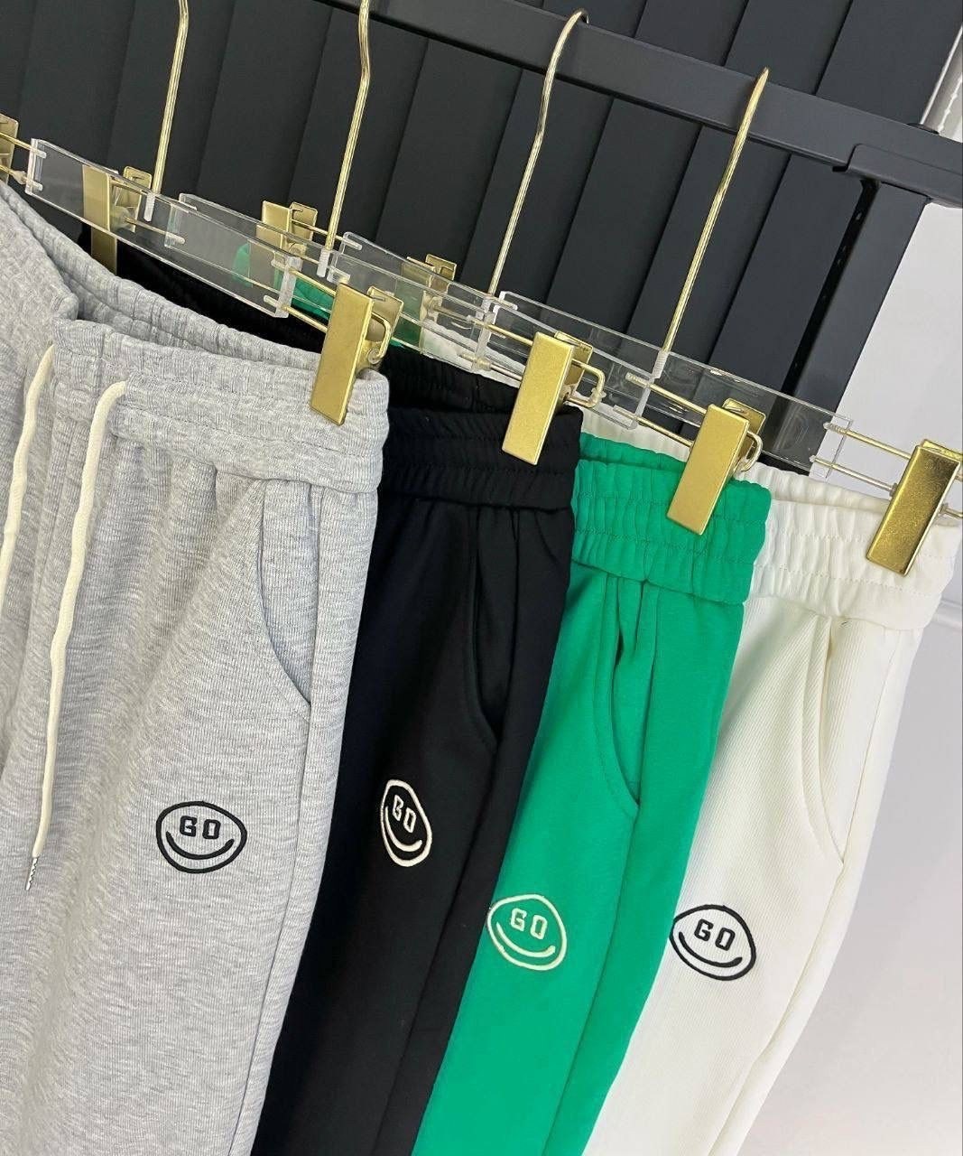 штаны спортивные,женские спортивные штаны,штаны модные,брюки спортивные,брюки спортивные женская