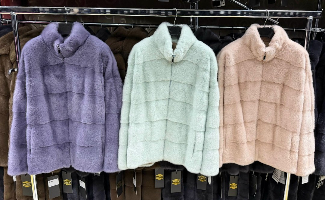 шубка из меха импортной норки,норковая шуба,шуба из норки,норковая шуба цвет уголь,шуба