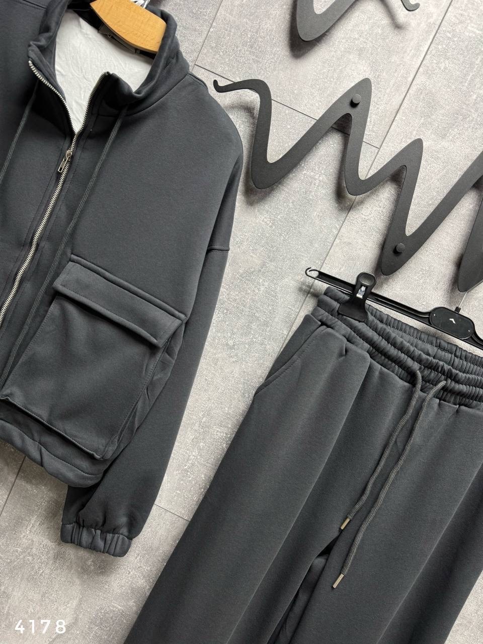 женские костюмы,спортивный костюм,женский спортивный костюм,костюм с бомбером,женский костюм с брюками