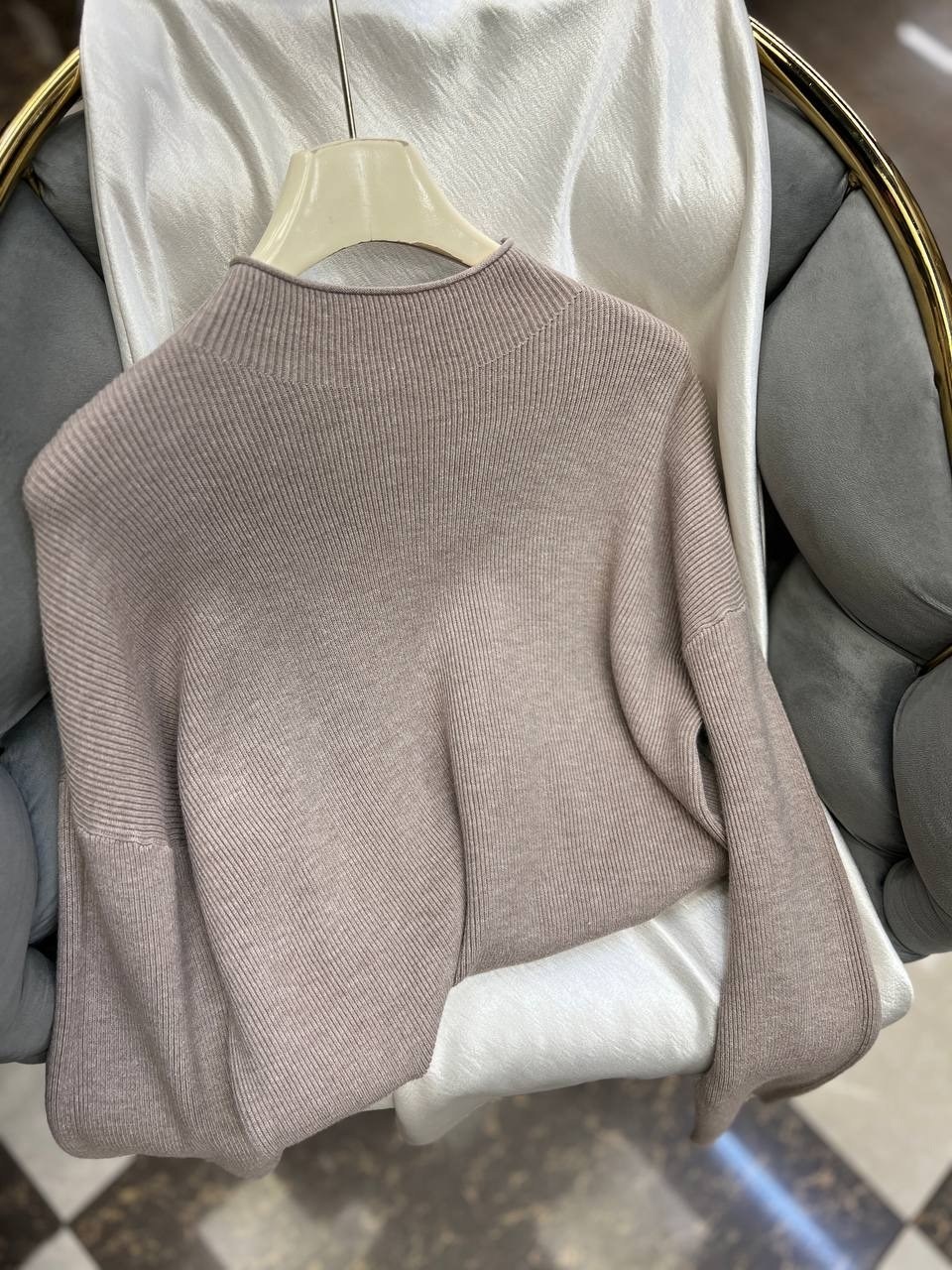 модные свитера,свитера женские,женская кофта,свитер,свитер с высоким воротником