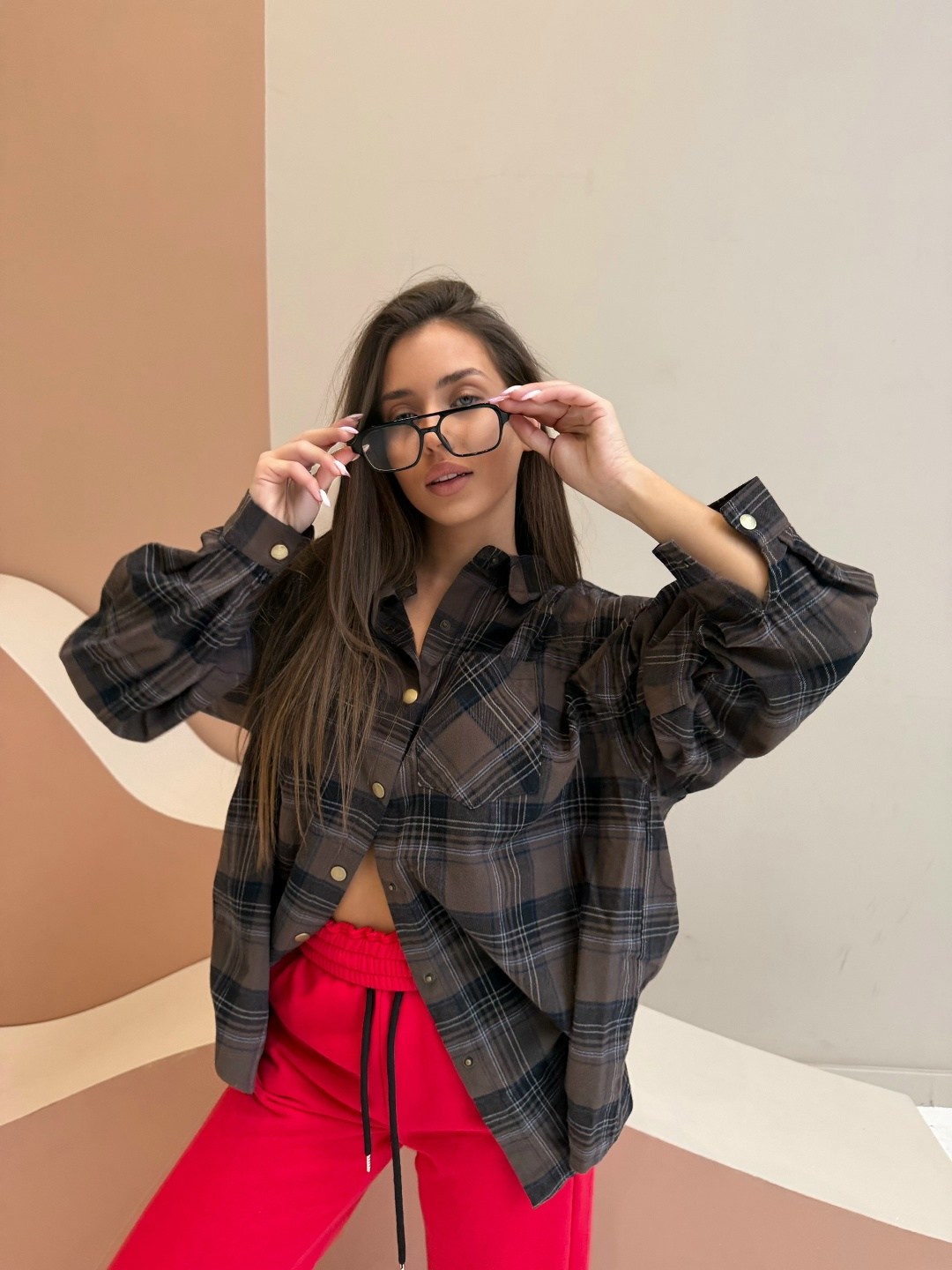 рубашка в клетку оверсайз на кнопках,рубашка в клетку оверсайз удлиненная 2e_brand,рубашка женская в клетку оверсайз,рубашка оверсайз в клетку удлиненная на пуговицах,рубашка в клетку оверсайз удлинен