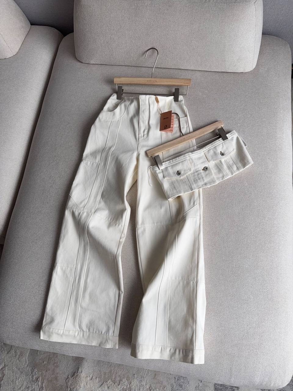 модные брюки,стильные джинсы,модные сапоги,высокие сапоги