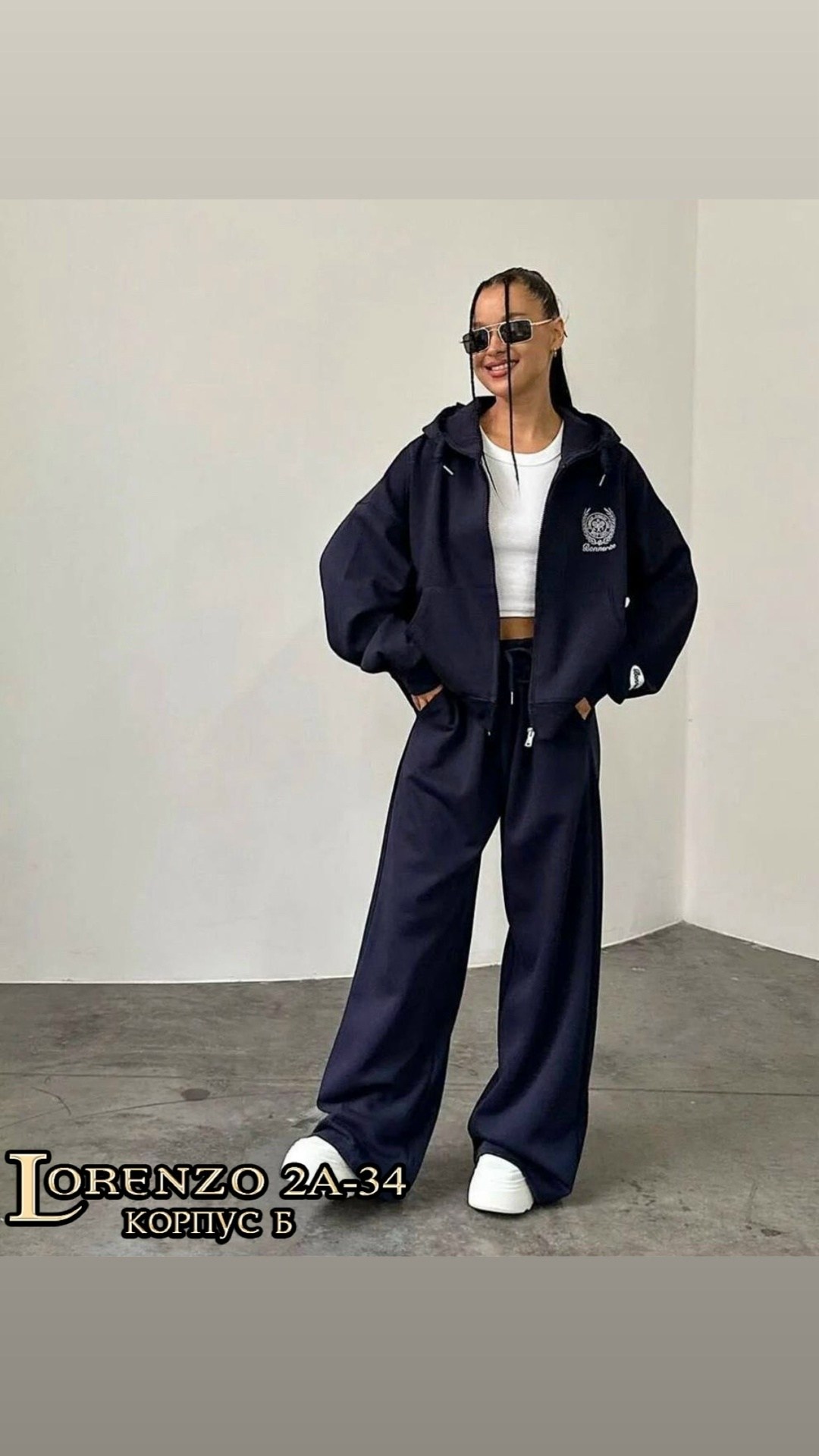 женский костюм,спортивный костюм,женский красный костюм miu miu,красный женский костюм