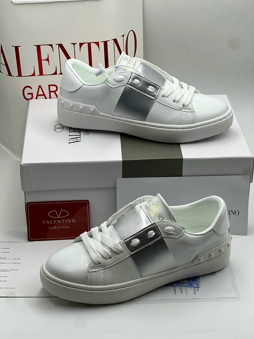 женские кроссовки valentino,valentino кроссовки,,кроссовки valentino garavani женские,кеды valentino garavani женские оригинал