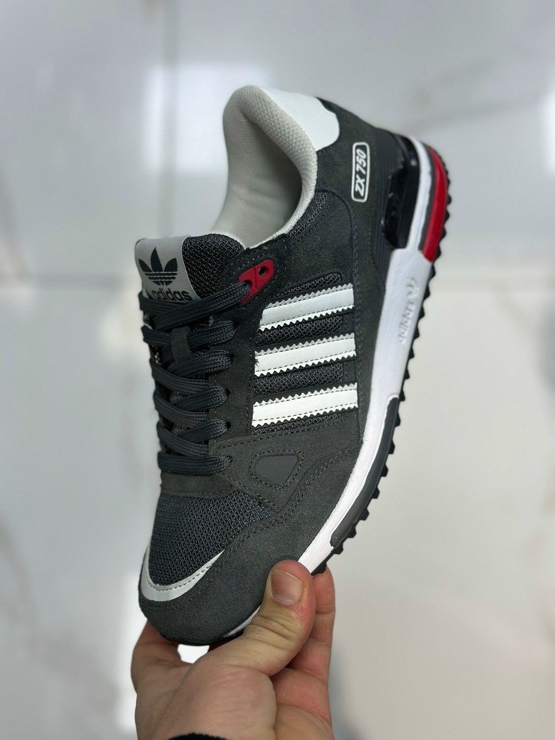 кроссовки мужские adidas zx 750,кроссовки adidas zx 750,adidas мужские кроссовки,кроссовки adidas,кроссовки adidas zx