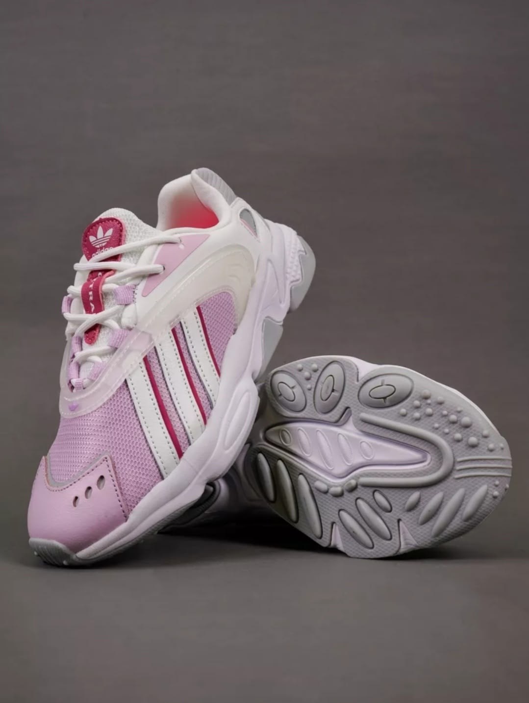 кроссовки женские adidas,женские кроссовки adidas originals ozweego,кроссовки adidas,кроссовки женские adidas originals,кроссовки ozelia clear pink adidas розовый