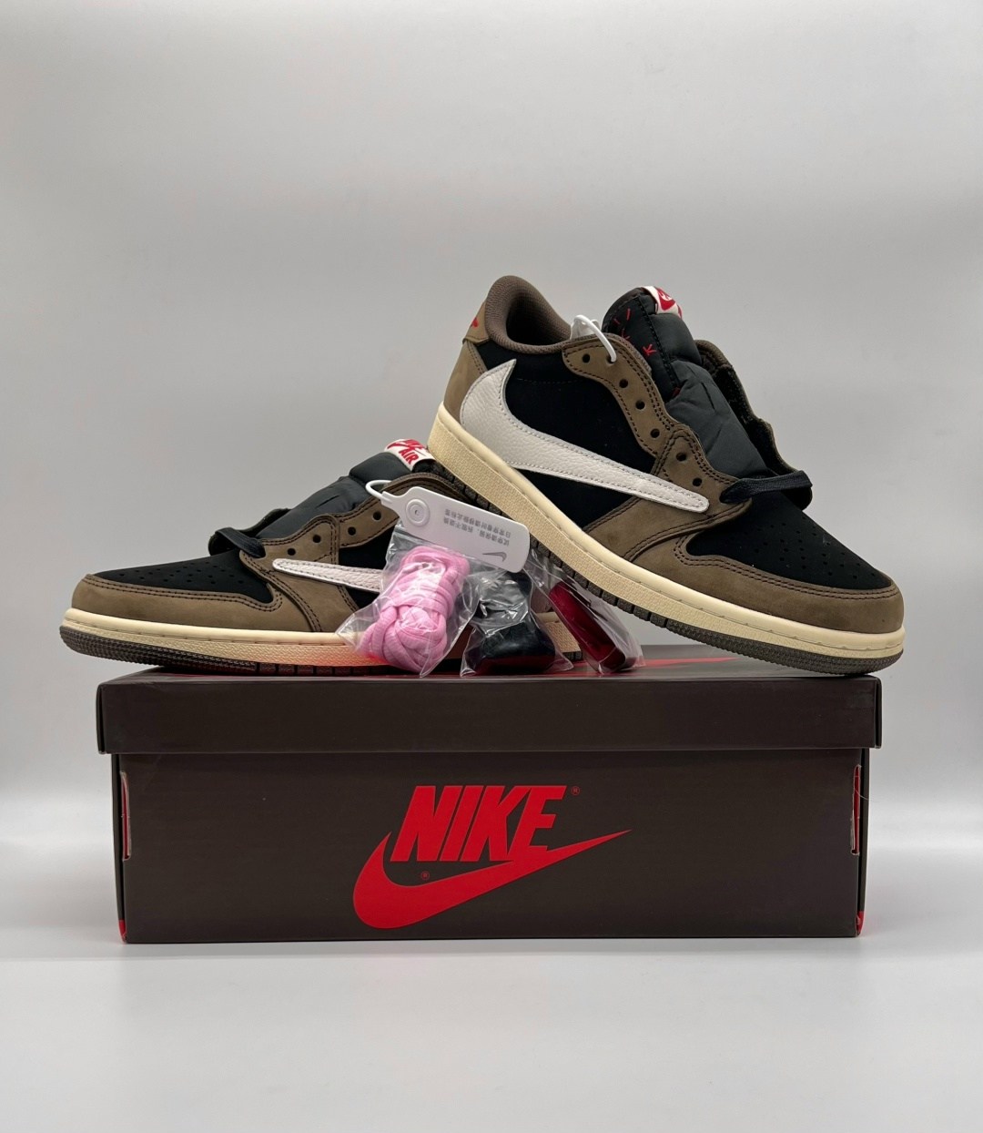 air jordan 1 low travis scott,nike air jordan 1 low travis scott,nike air jordan 1 retro low og sp travis scott,travis scott x nike air jordan 1 low,jordan 1 low travis scott