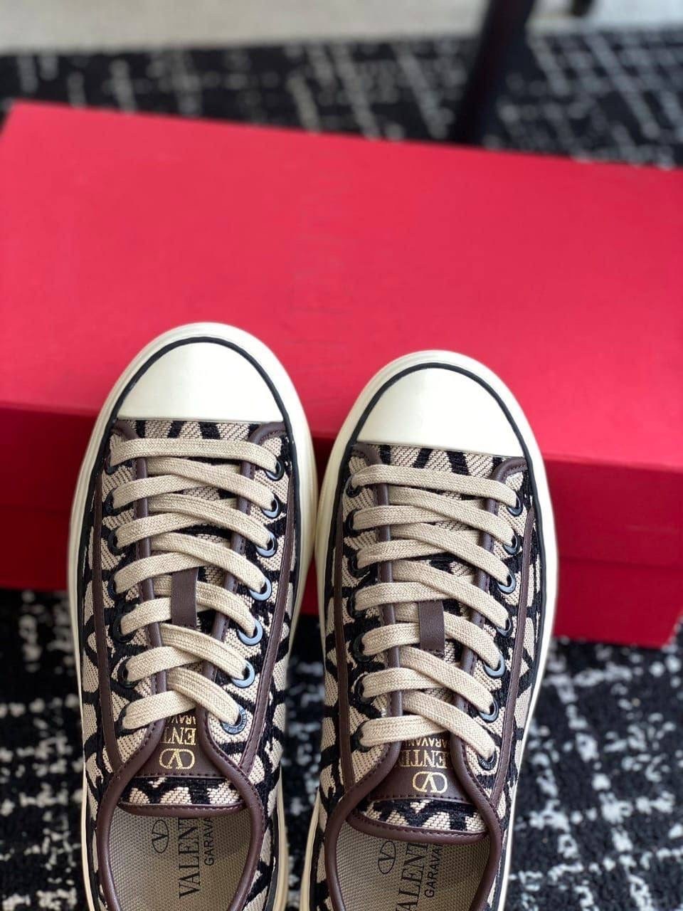 кеды valentino женские,,кеды valentino,кеды диор женские 2026,кеды валентино