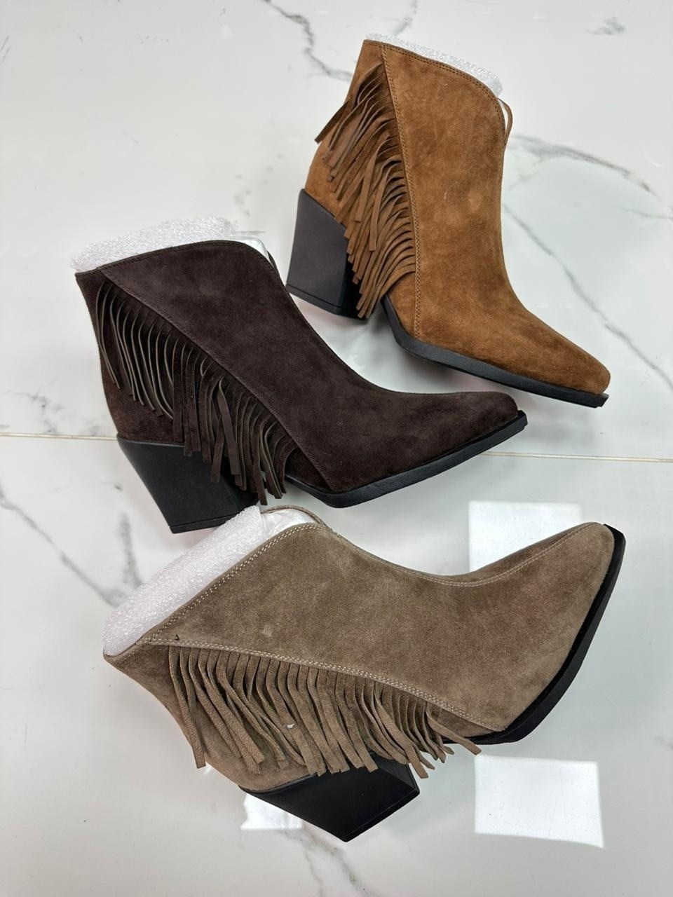 ,казаки замшевые эконика,ботильоны казаки натуральные,ботильоны казаки,казаки женские натуральная замша