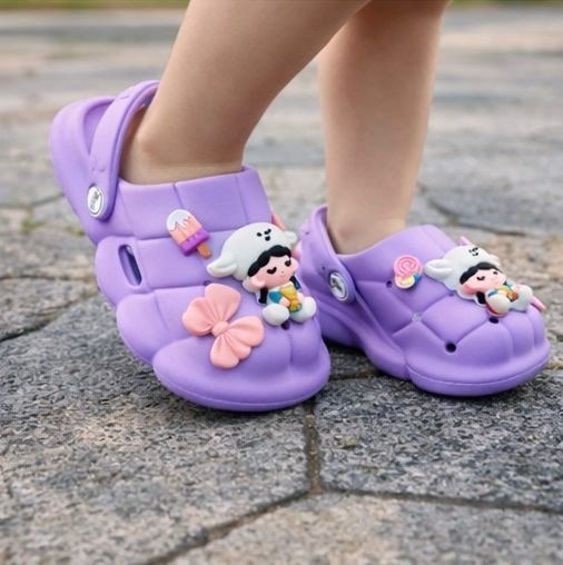 шлепанцы детские,тапочки для девочек,детские сандалии,милые тапочки,сандалии sanrio