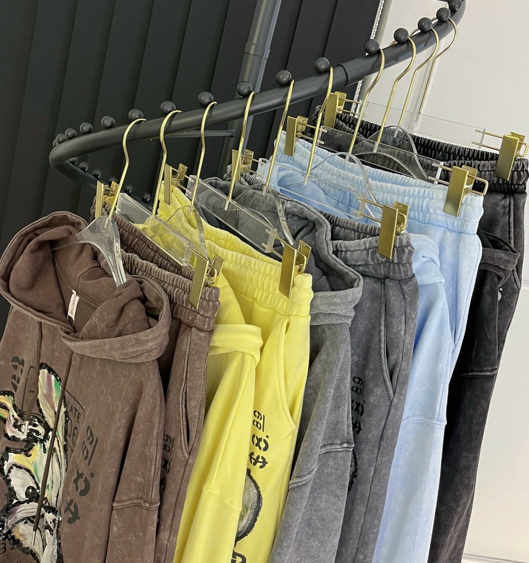 cпортивный костюм женский на флисе,спортивные костюмы женские,модные джинсы,костюм двойка