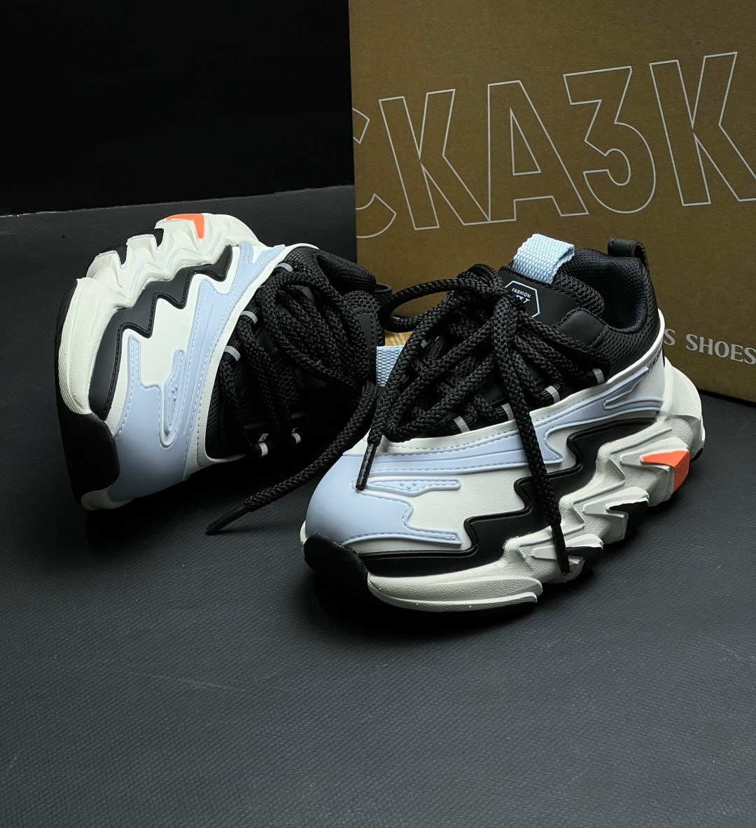 кроссовки,оригинальные кроссовки,кроссовка,спортивный ,дышащие кроссовки