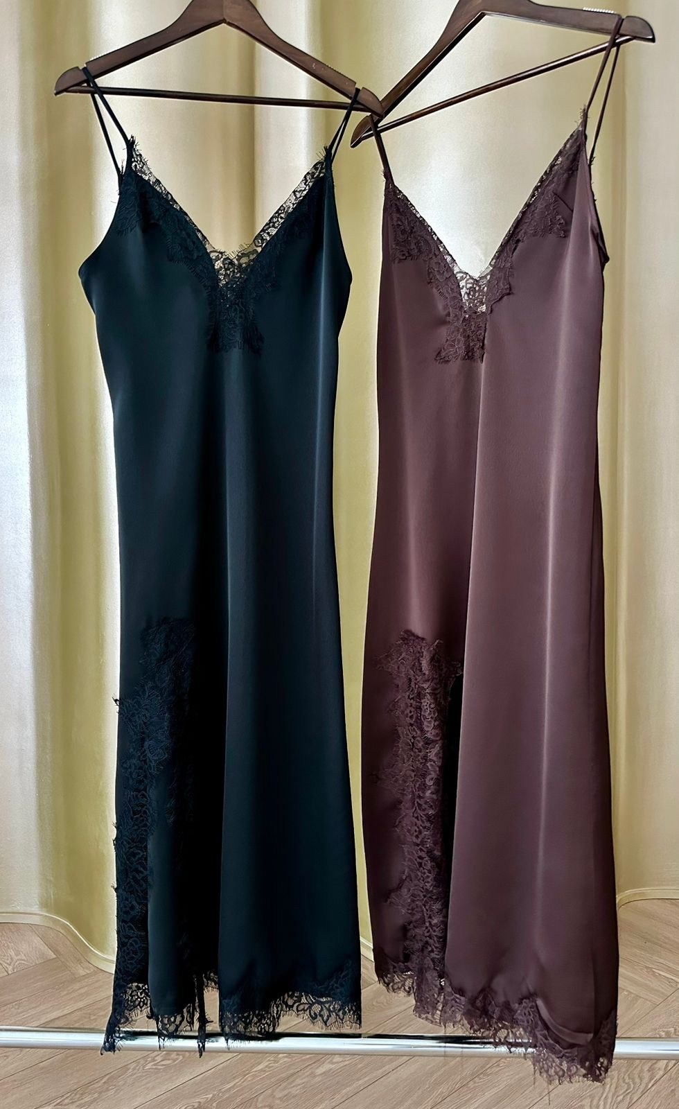 платье комбинация,длинная сорочка на бретелях mia-amore adelina 4175 черный,платье-комбинация с кружевом,длинная шелковая сорочка с кружевом mia-amore adelina 4175,элегантное черное платье-комбинация