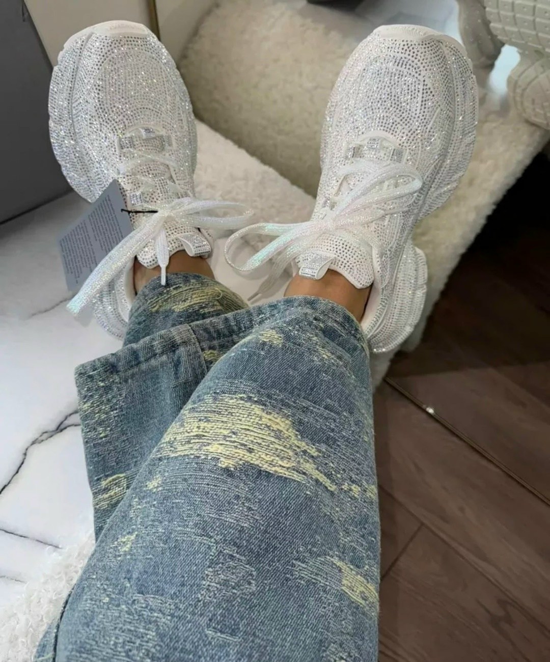 женские кроссовки,,блестящие кроссовки,модные женские кроссовки,adidas yeezy boost 350 v 2