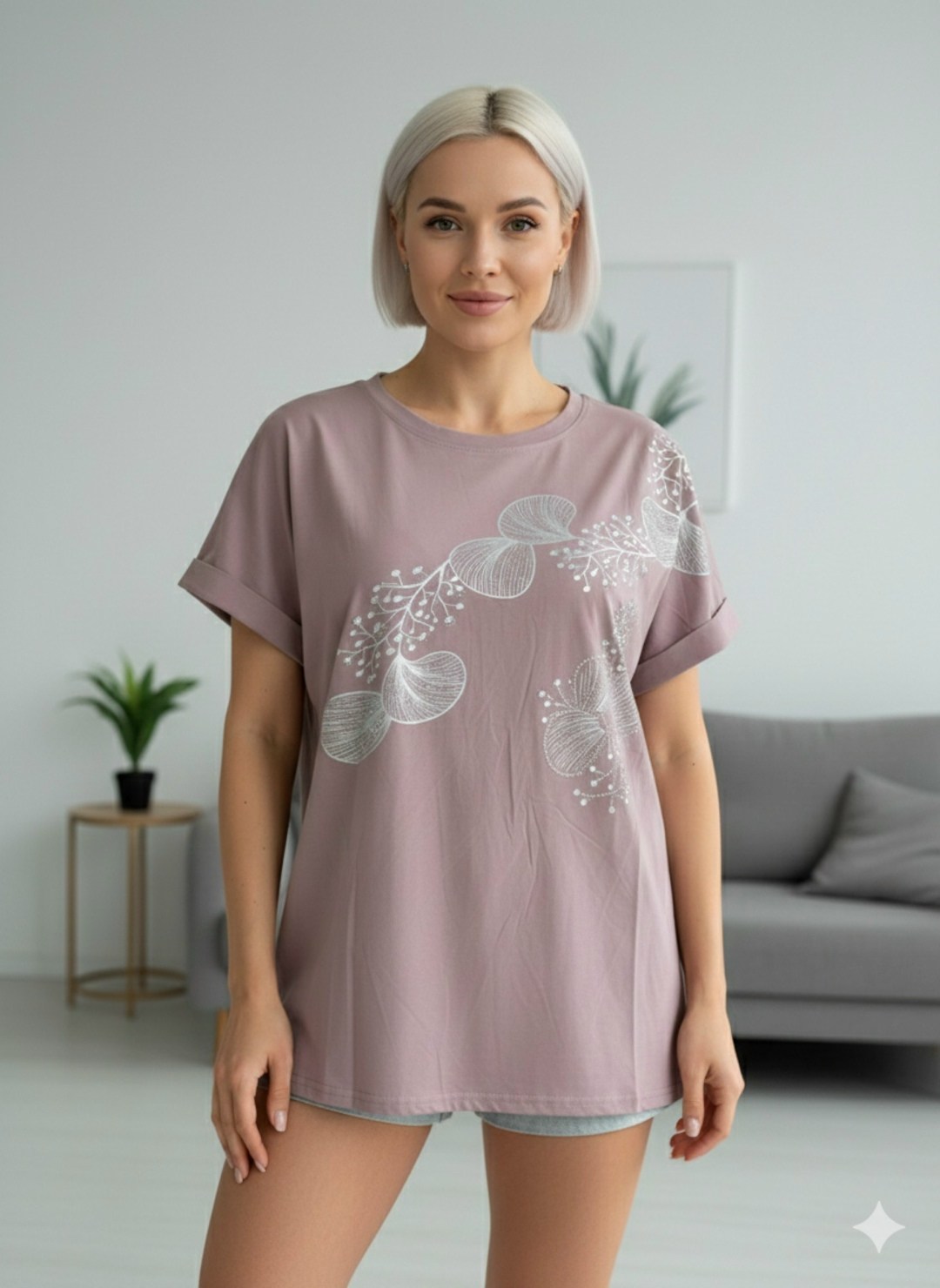 женская футболка,футболки для женщин,черная футболка женская,стильные футболки женские,футболка жен. модель 51 черный/lotos