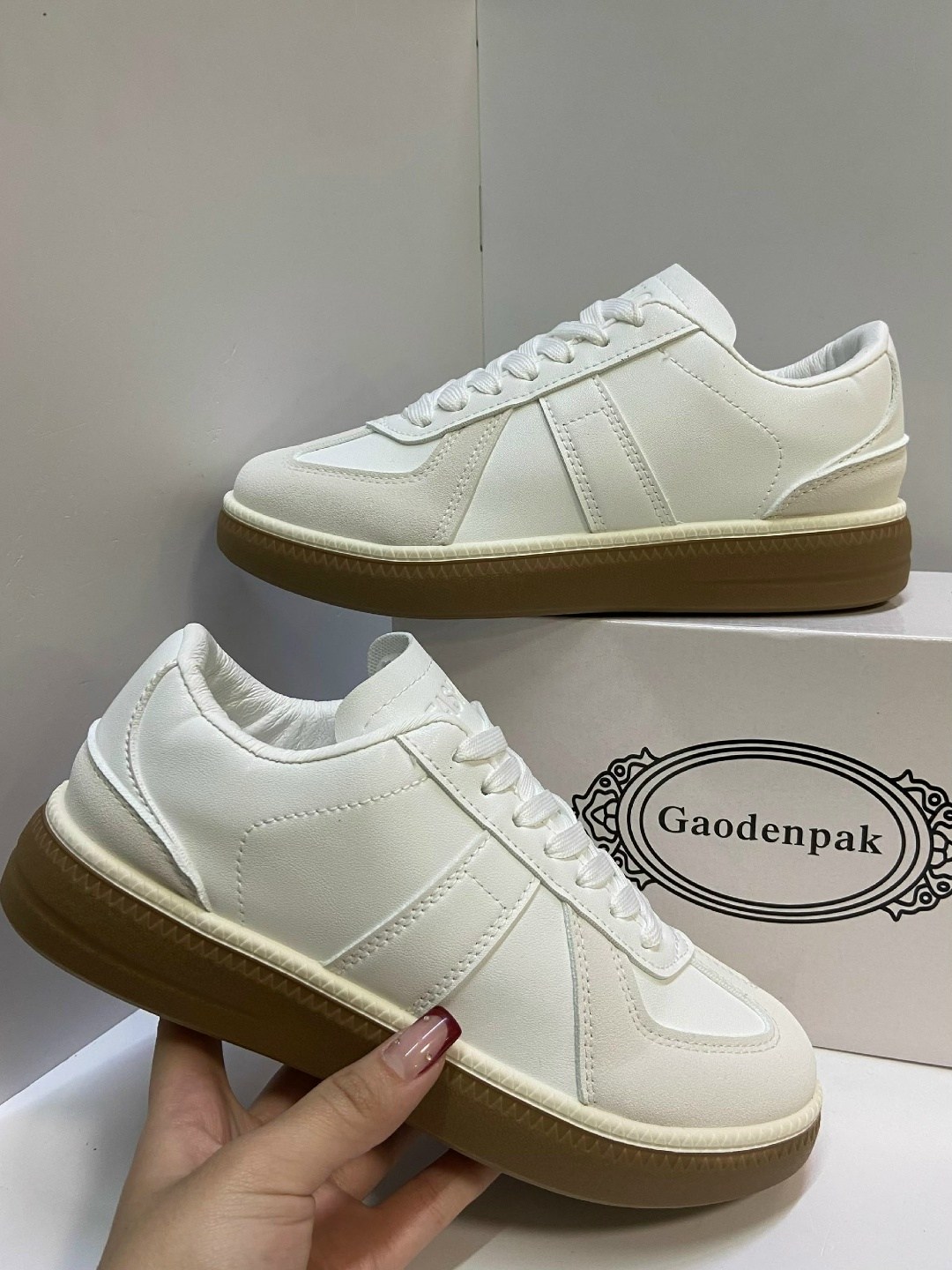 ,женские кроссовки,повседневные кроссовки, женская,кроссовки модные