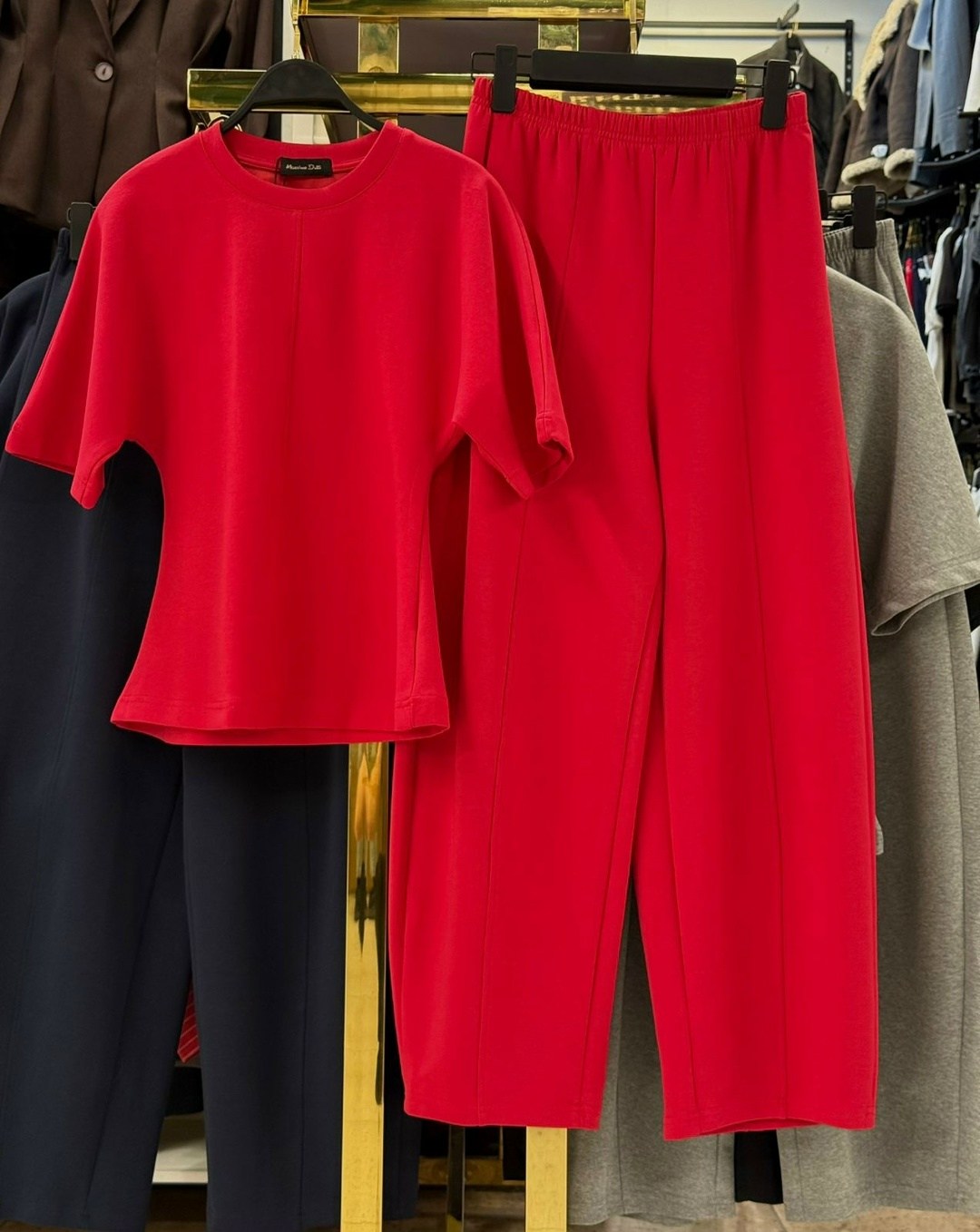 черные брюки широкие,женский костюм с брюками,женские костюмы,костюм женский черный