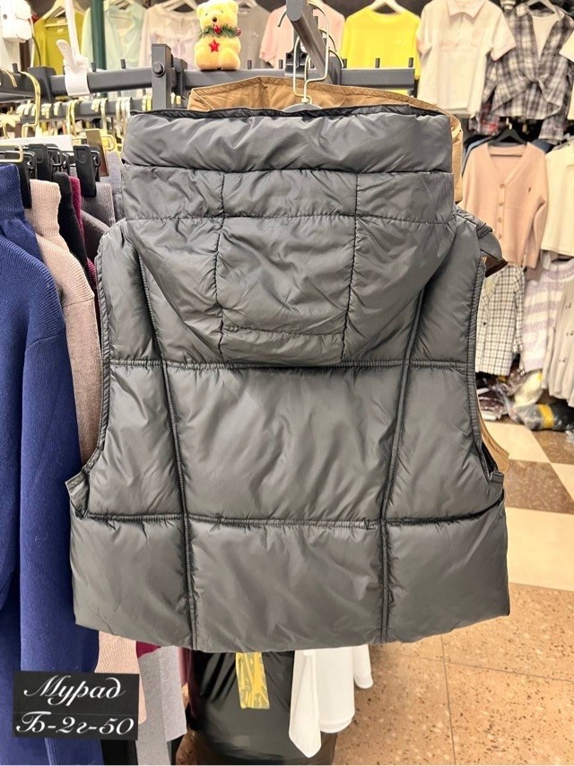 жилет женский,жилетка женская,теплый жилет,жилет с капюшоном женский,жилет