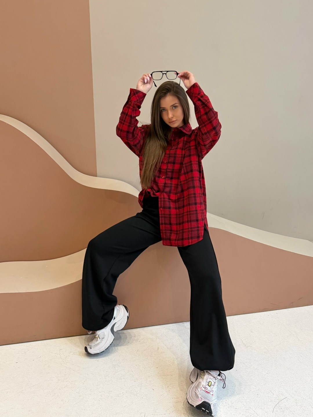 женская рубашка в клетку,рубашка женская в клетку оверсайз,женская рубашка в красную клетку,женская рубашка,рубашка оверсайз в клетку balenciaga cool casual wear