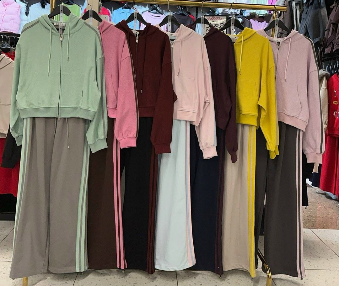 костюм спортивный,костюм женский,спортивный костюм женский,повседневный спортивный костюм,костюм на флисе