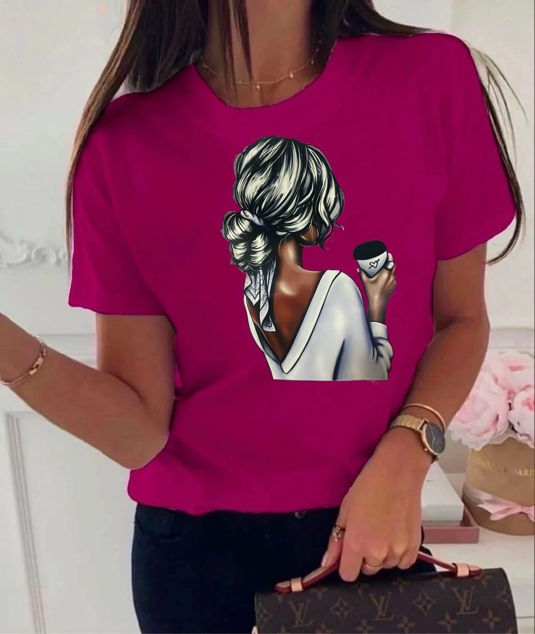 футболки женская,женские футболки с принтом,футболка зелено,модная женская футболка,женская повседневная футболка