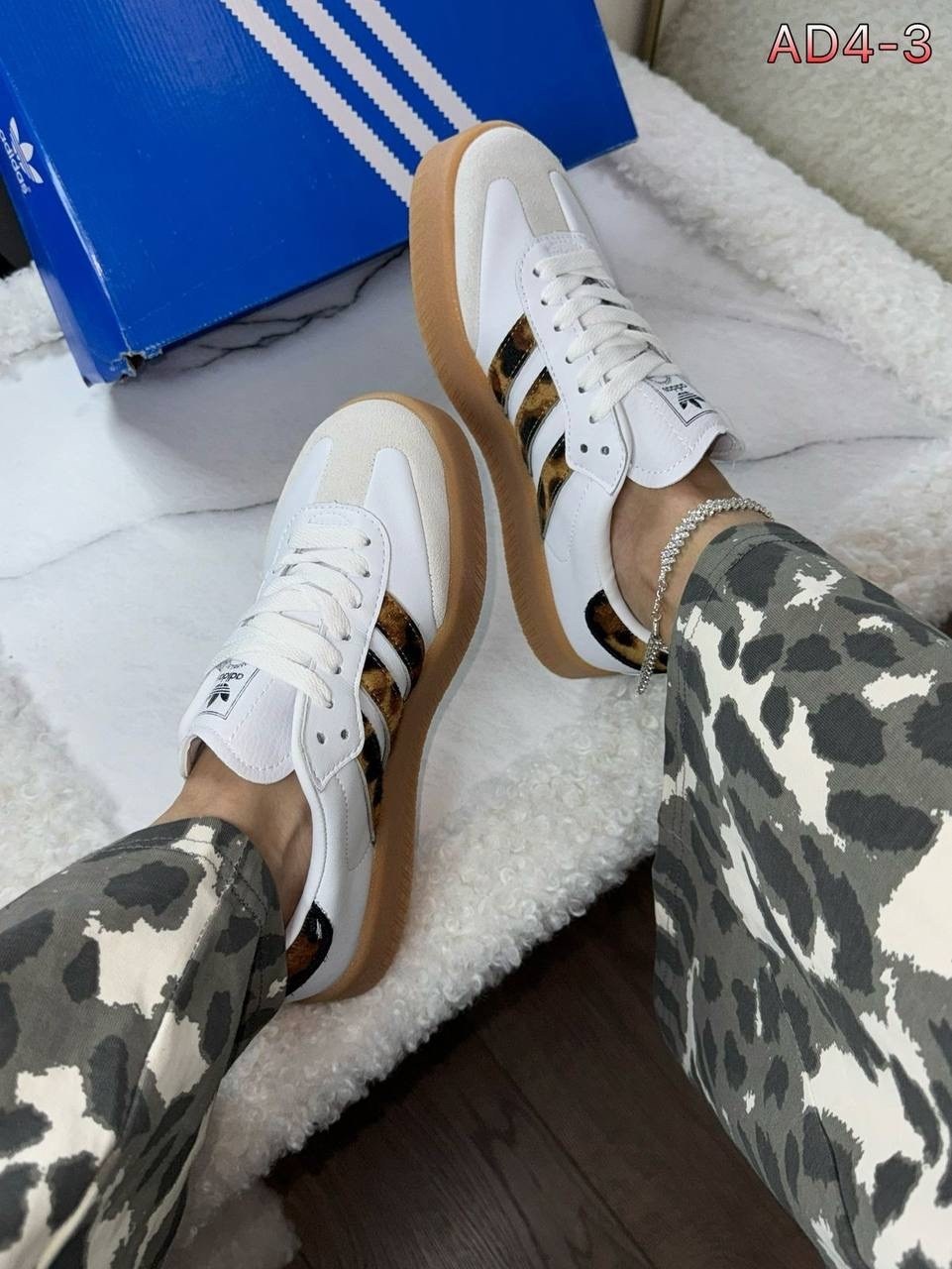 кроссовки adidas samba,кроссовки adidas,женские кроссовки adidas,кроссовки мужские женские adidas,adidas samba