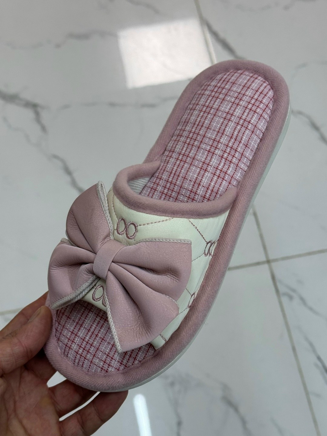 тапочки домашние,тапочки женские,,домашние женские тапочки,тапочки модные