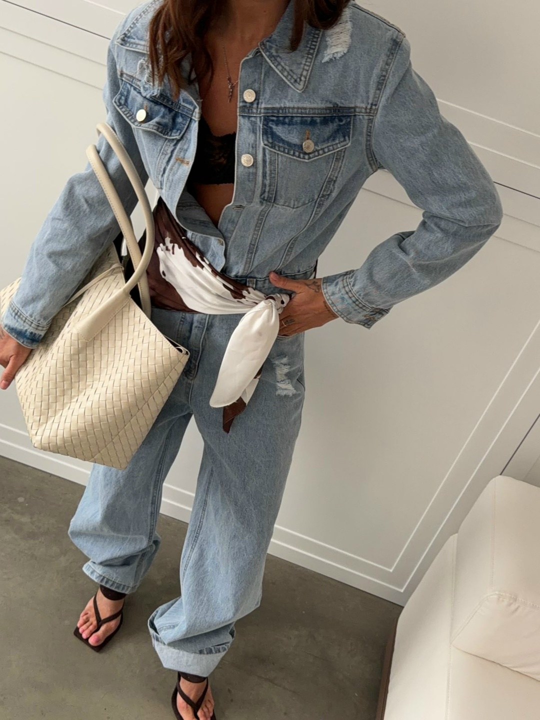 джинсовая куртка,джинсовые комбинезоны,джинсы модные,джинсах