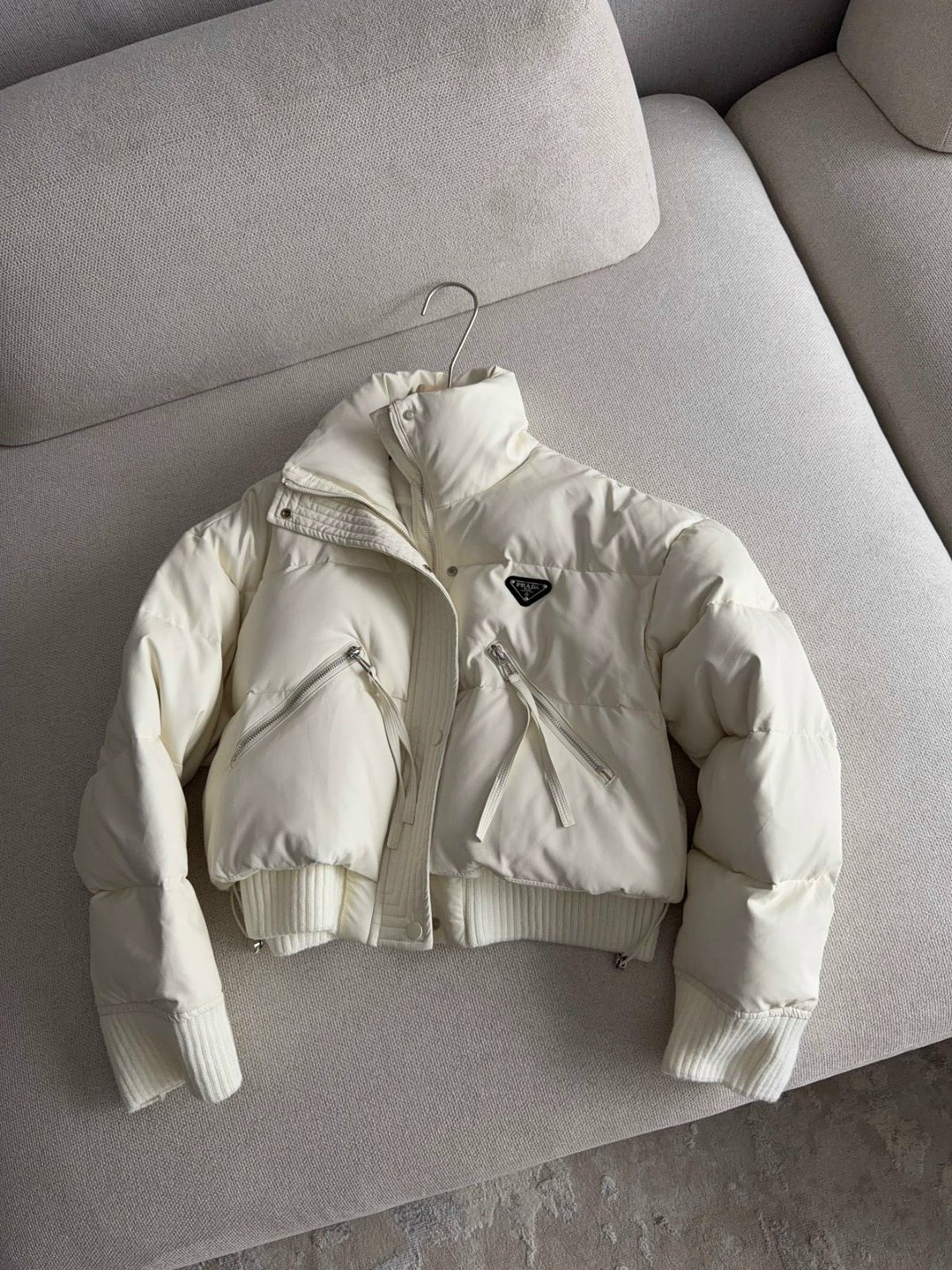 стильная куртка,пуховик куртка,женская куртка,белые куртки,женская верхняя одежда