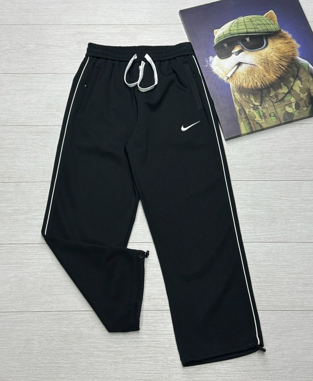 спортивные штаны,спортивные штаны nike,спортивные штаны nike мужские,брюки спортивные,мужские спортивные штаны