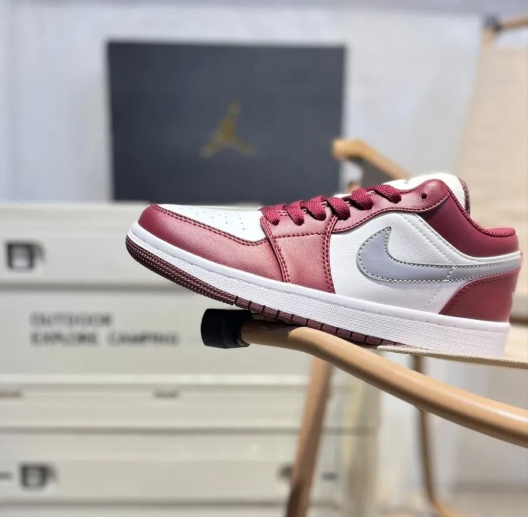 nike air jordan 1 low,кроссовки nike air jordan 1 low,nike air jordan 1 low noble red,air jordan 1 low,кроссовки air jordan 1 low