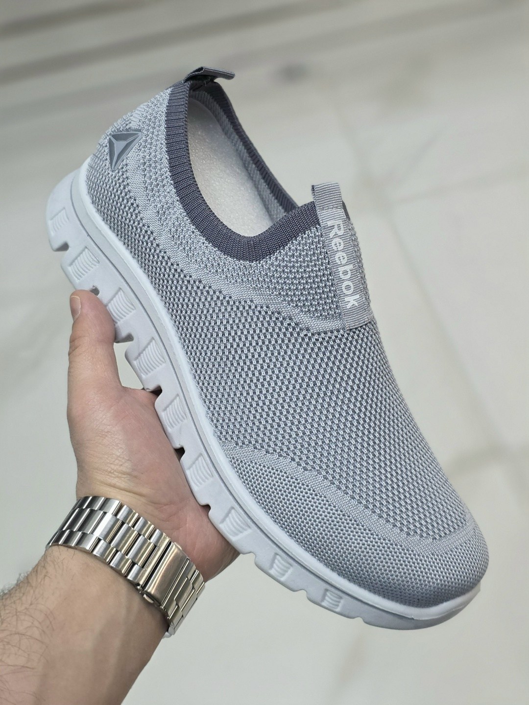 кроссовки,кроссовка мужской,серые кроссовки мужские,повседневные кроссовки,мужские слипоны