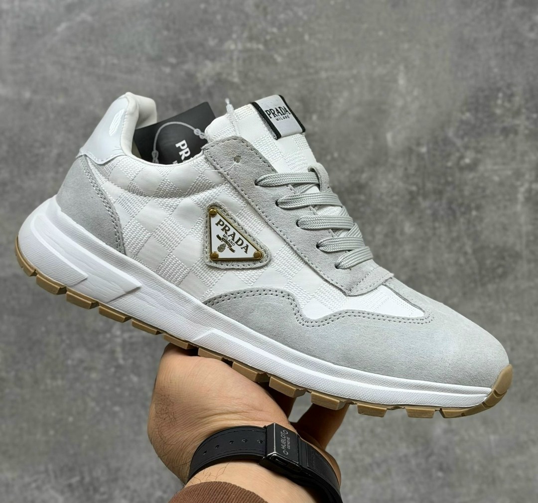 кроссовки prada,,комбинированные кроссовки prada,замшевые кроссовки,брендовые кроссовки