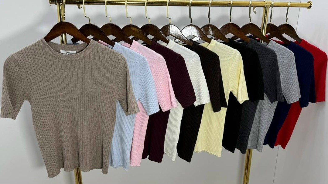 вязаная футболка,серый свитер прада,футболки женская,трикотажный топ,женский трикотажный свитер