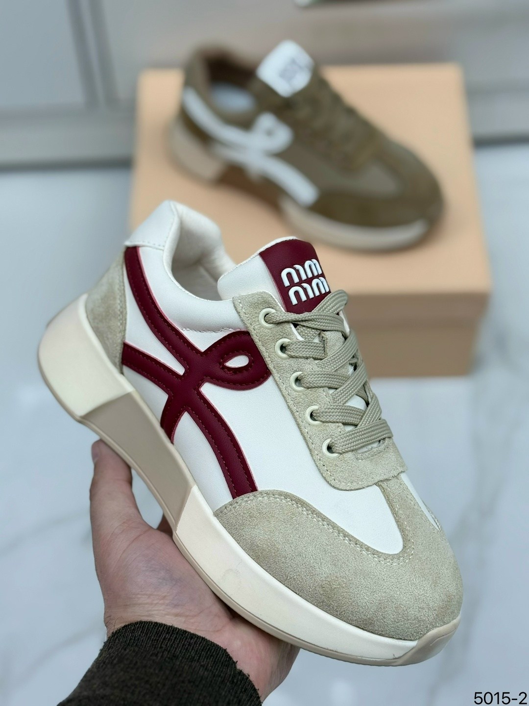 кроссовки женскиe,, спортивная,повседневные кроссовки,стильные кроссовки