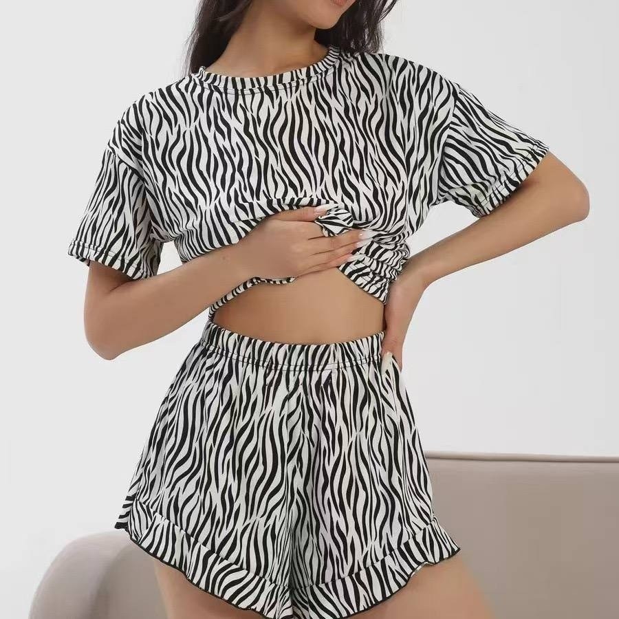 пижама с шортами 88521 натали зебра,женская пижама с шортами,пижама женская,пижама с шортами 88521 - зебра,пижама с шортами и футболкой зебра pizhamnovo