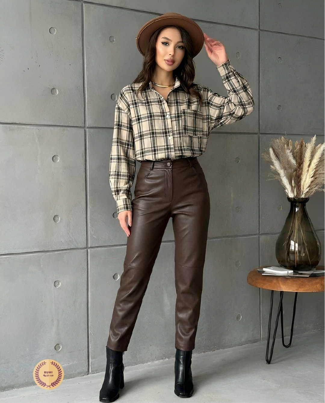 кожаные брюки,женские кожаные брюки,женские брюки из экокожи,брюки из экокожи,коричневые брюки