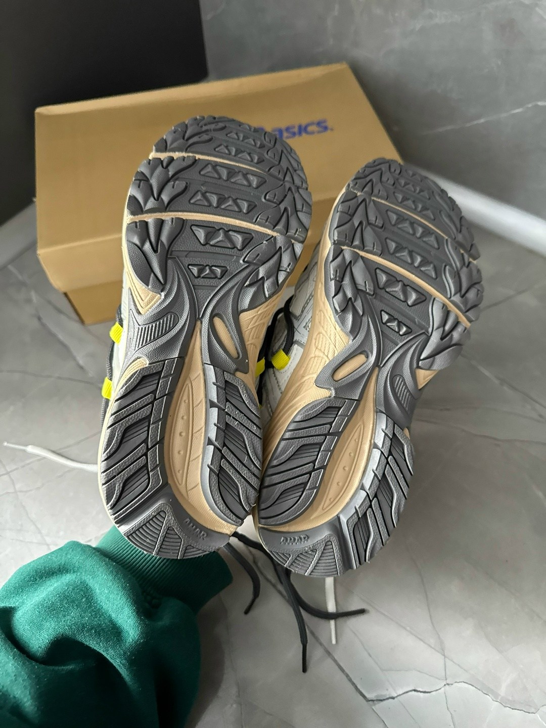 кроссовки asics gel,кроссовки asics gel kahana,кроссовки asics,женские кроссовки asics,asics kahana tr v2