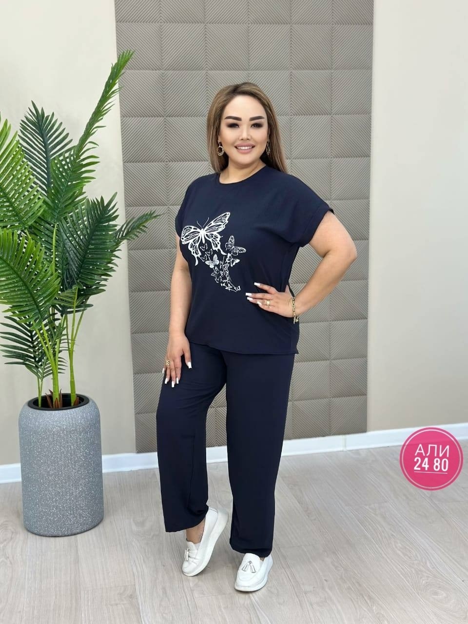 женские костюмы больших размеров,костюм женский летний брючный больших размеров,костюм больших размеров брючный,костюм женский,костюм для женщин