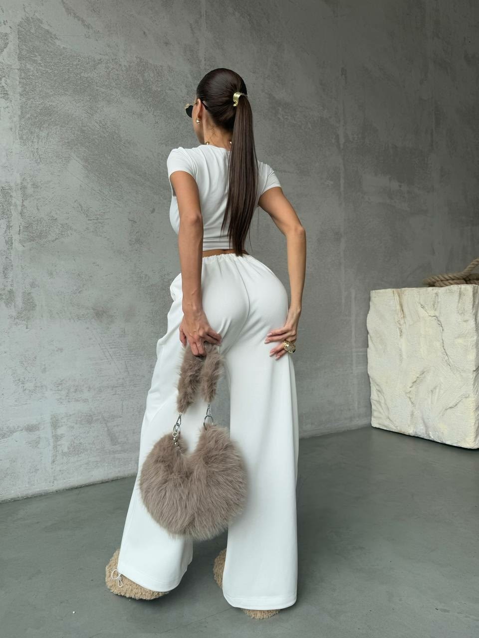 штаны спортивные белые,спортивные штаны,штаны белые,спортивные женские штаны,белые спортивные штаны женские