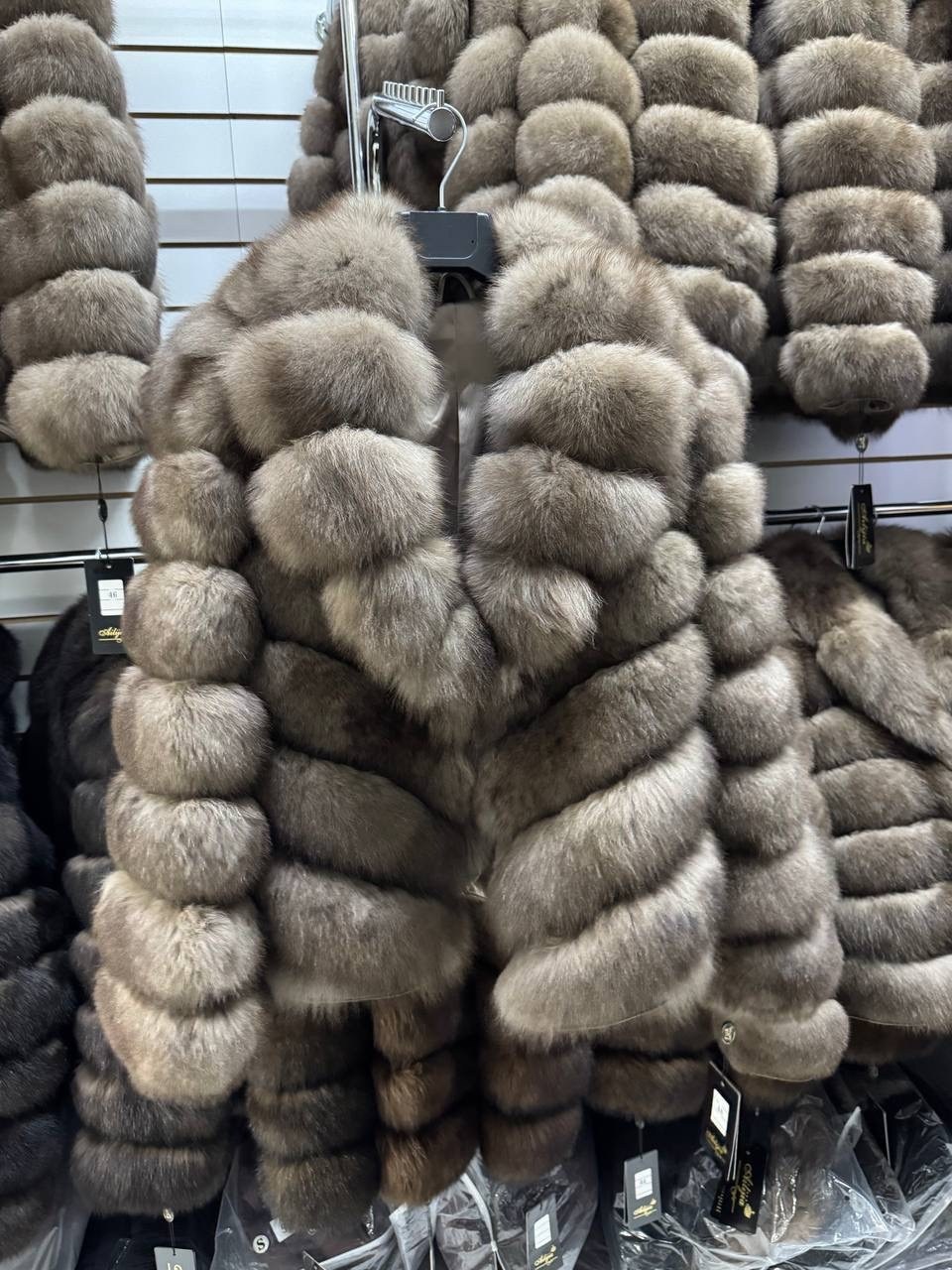 шуба из песца,шуба из песца под соболя,шуба песец под соболь,шуба соболь,шуба из песца с английским воротником