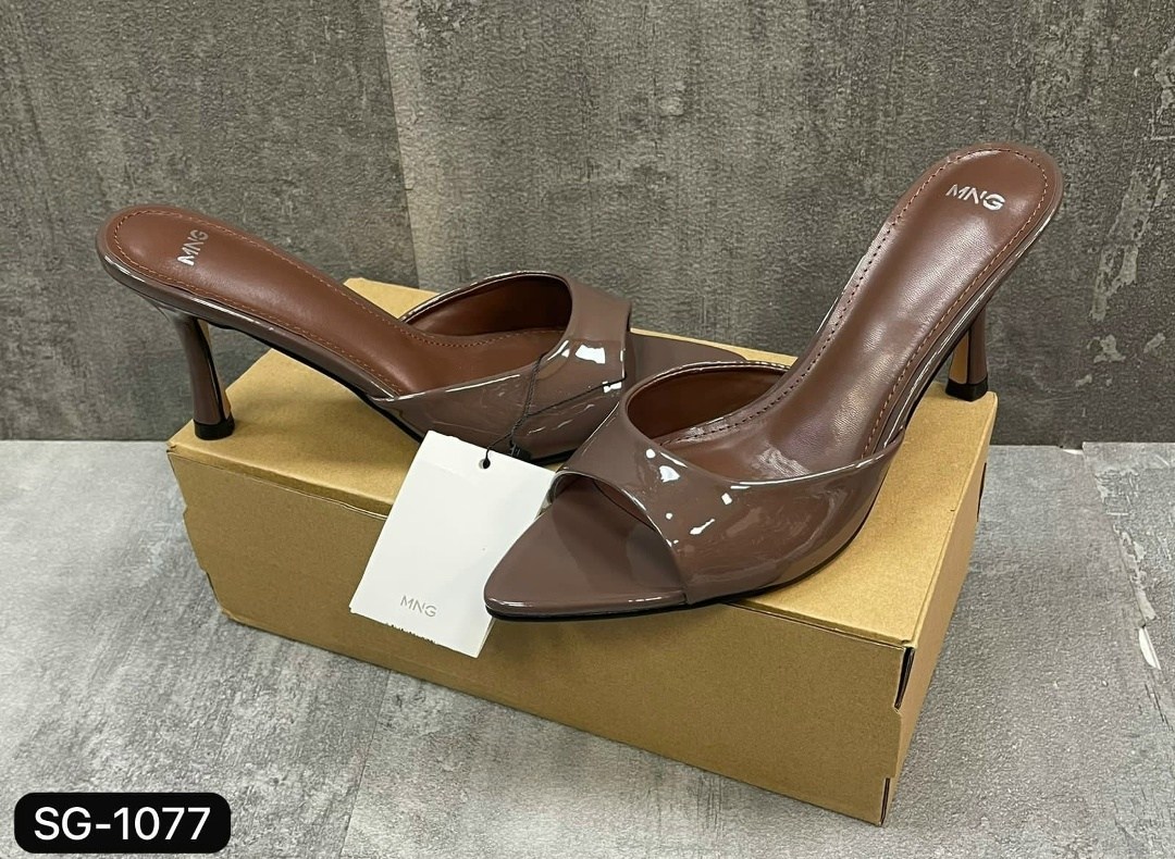 ,каблуки босоножки,женские шлепанцы,туфли прада женские 2026, женская