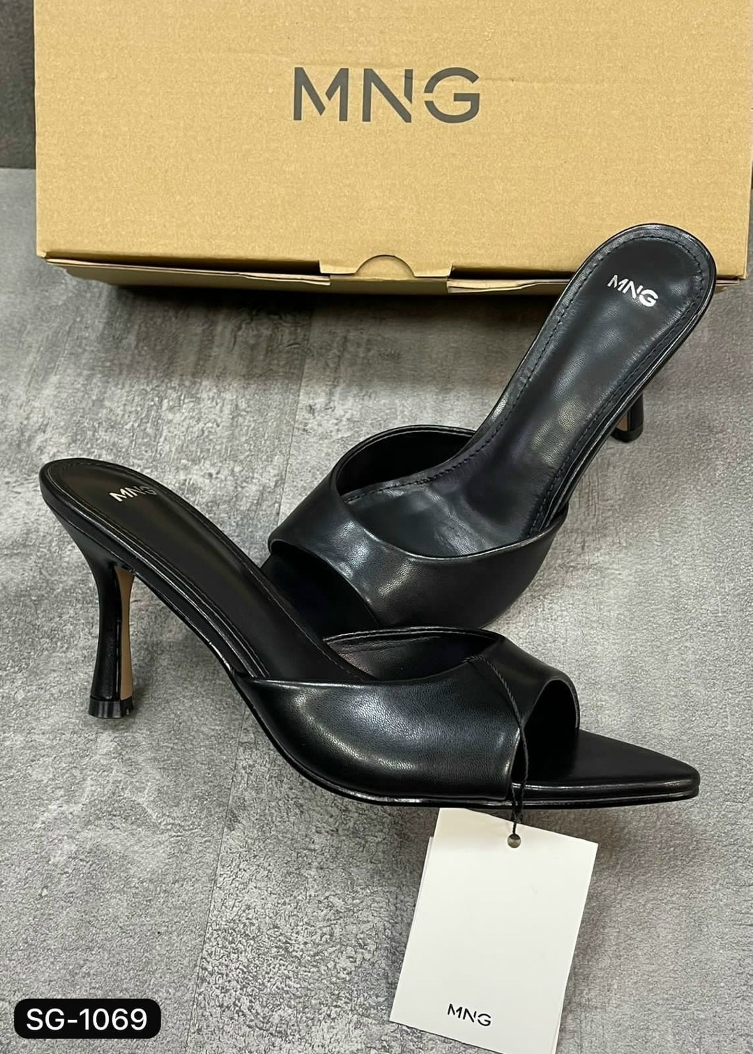 ,каблуки босоножки,женские босоножки,женские шлепанцы,женские каблуки