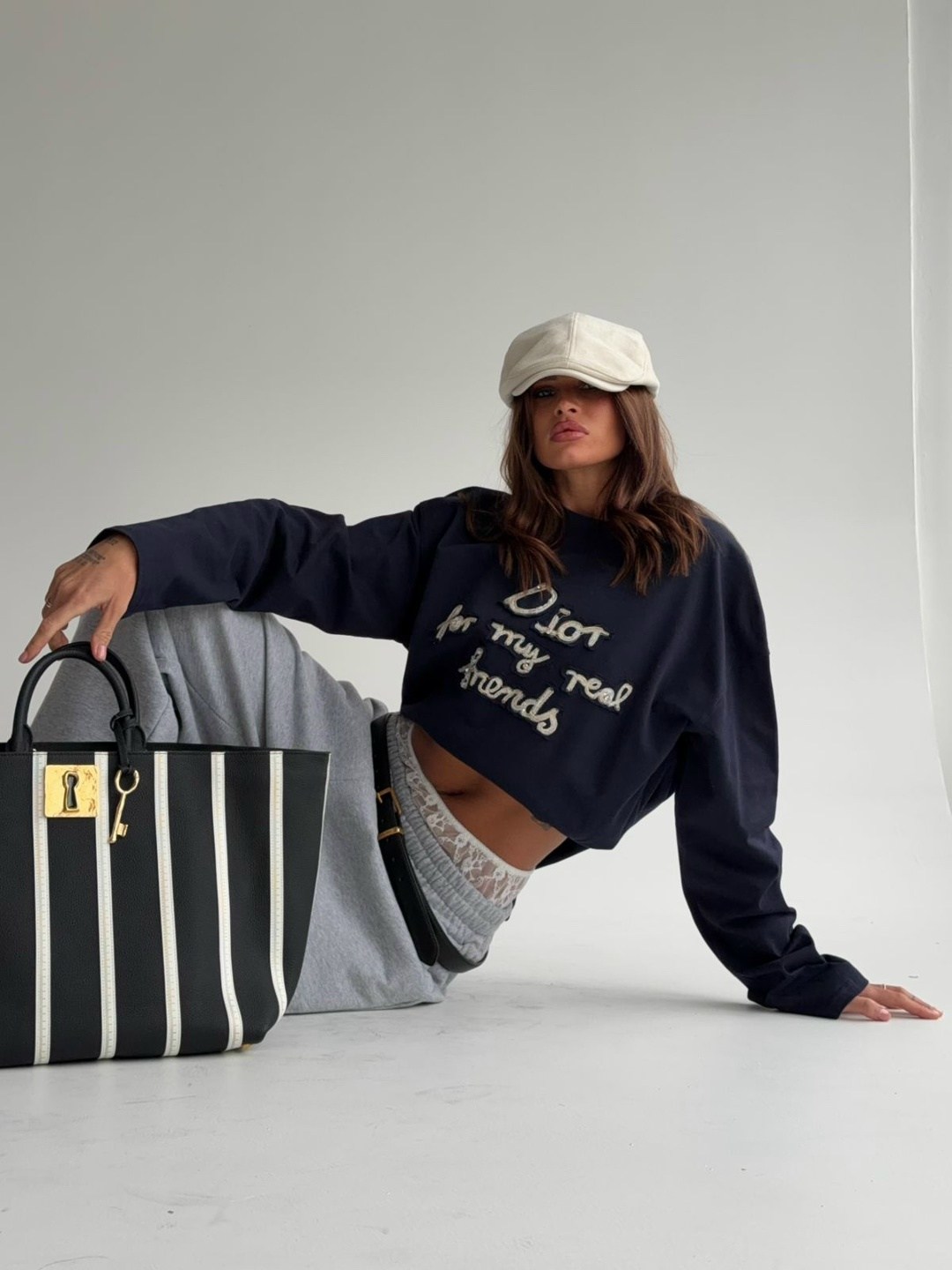 свитшот женская,короткий свитшот,укороченный свитшот,свитшот,свитшот укороченный оверсайз