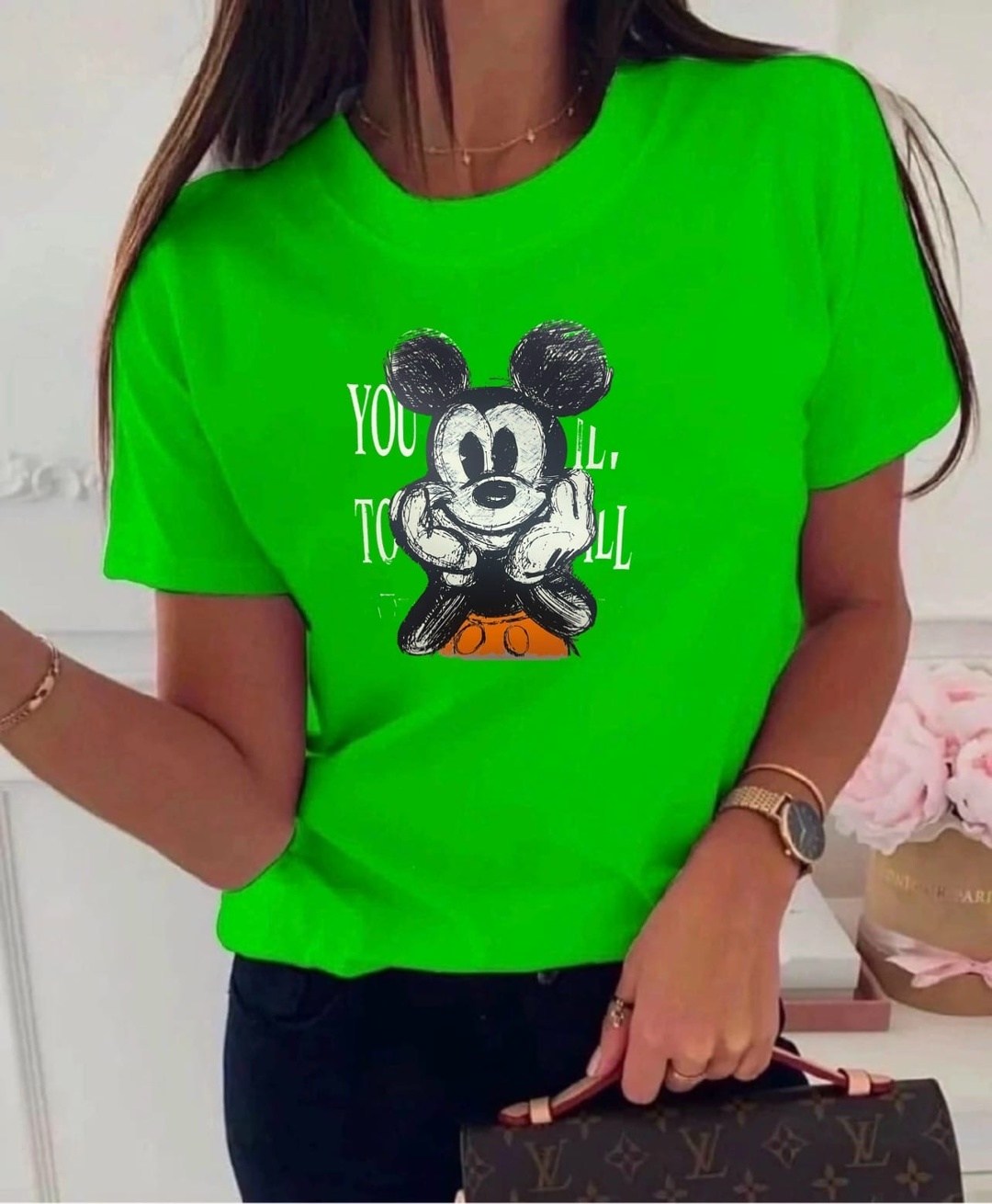 женские футболки с принтом,футболки женская,футболка зелено,модная женская футболка,футболка