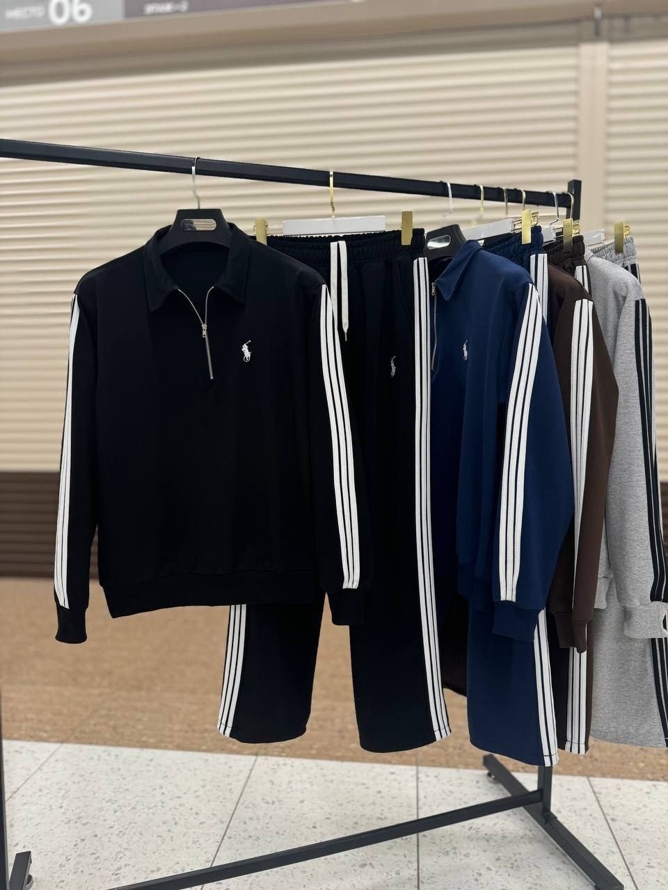 спортивный костюм adidas,костюм адидас,спортивные костюмы адидас,спортивный костюм adidas originals,adidas tracksuit